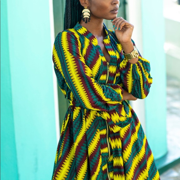 Dress - Picture 2 of 2